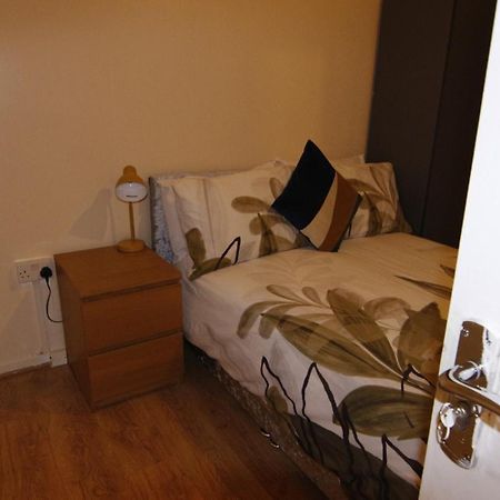 Entire Appartment Near Birmingham City Экстерьер фото